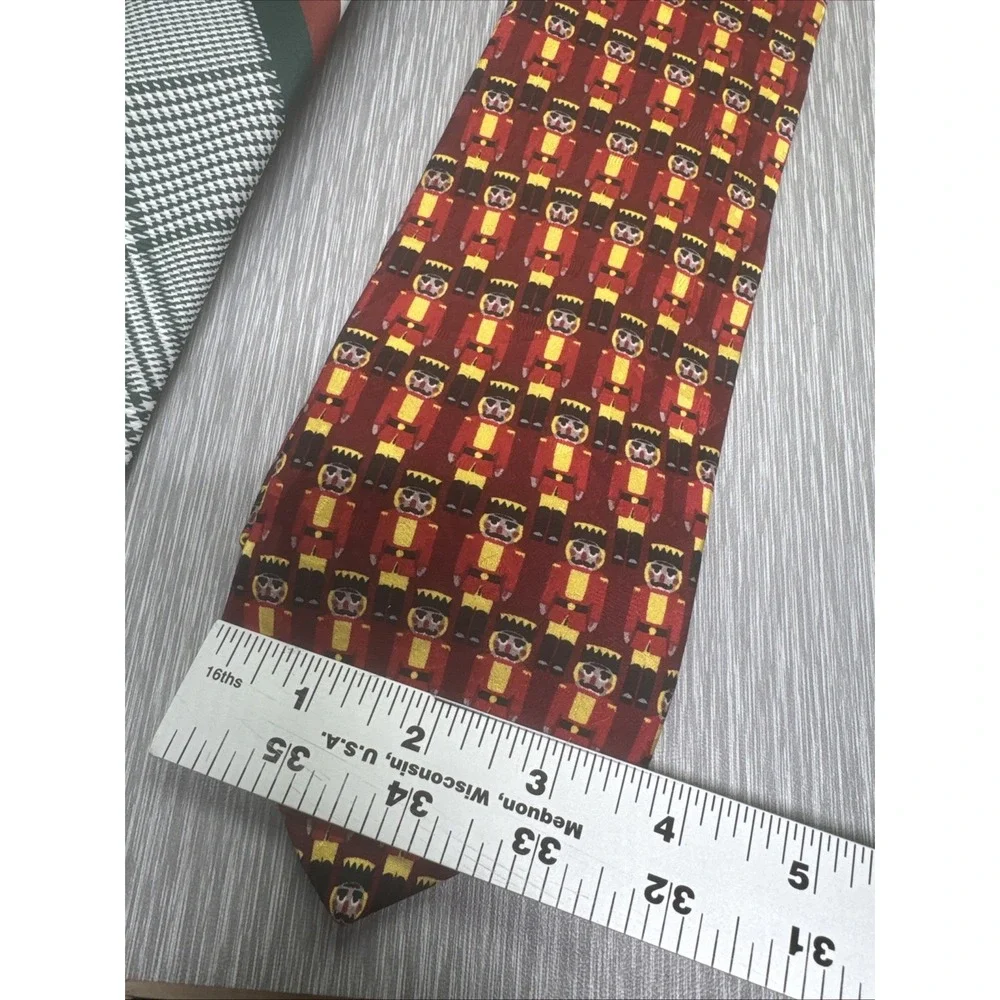 Lot of 3 Silk Ties Michael‎ Kors Brooks Brothers Vineyard Vines Classic Prints